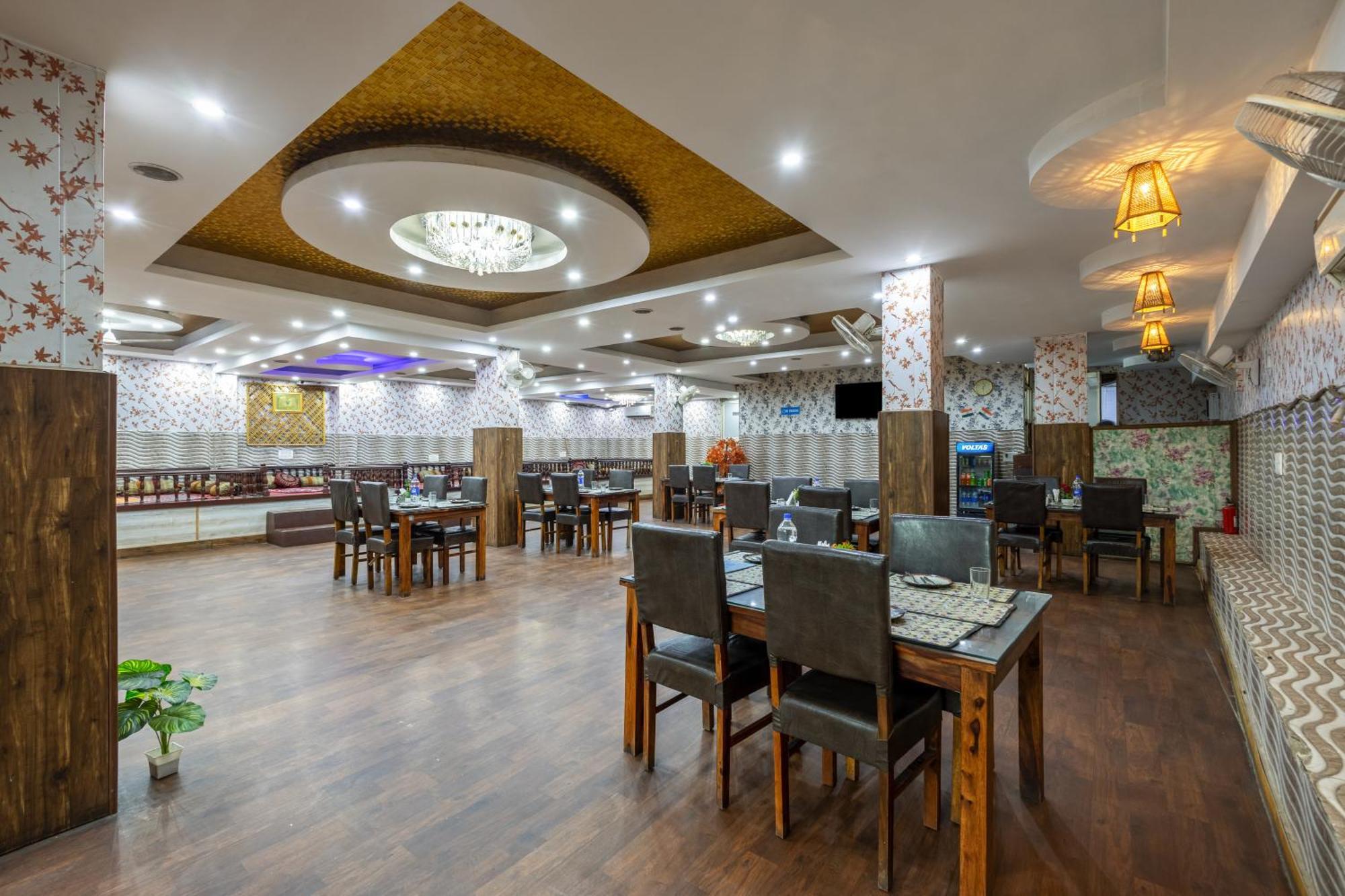 Kabul Hotel By Nexhub Palace - Medanta Gurgaon Exterior photo