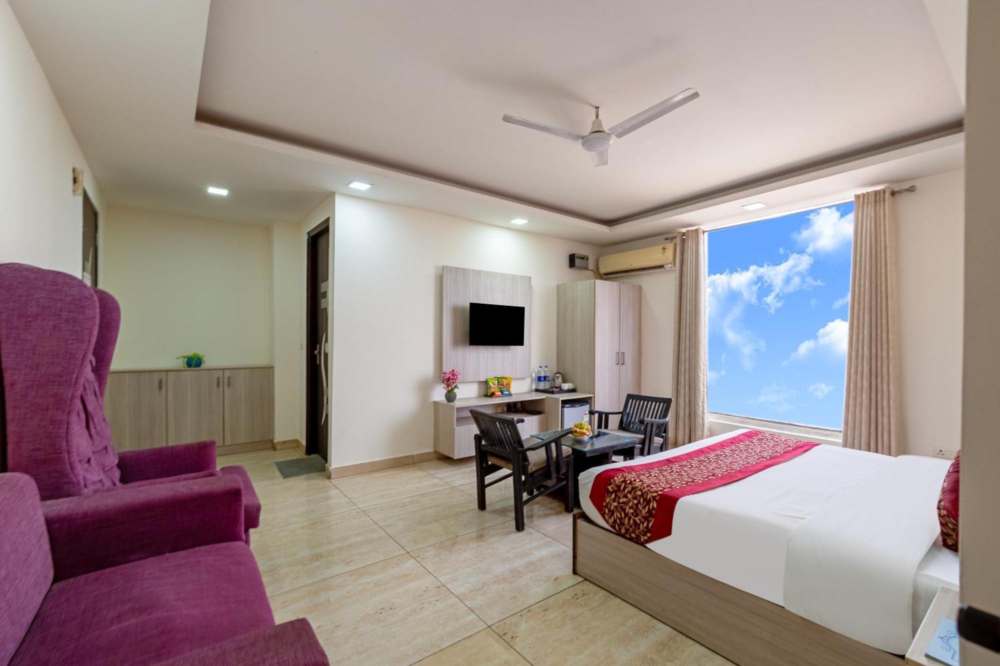 Kabul Hotel By Nexhub Palace - Medanta Gurgaon Exterior photo