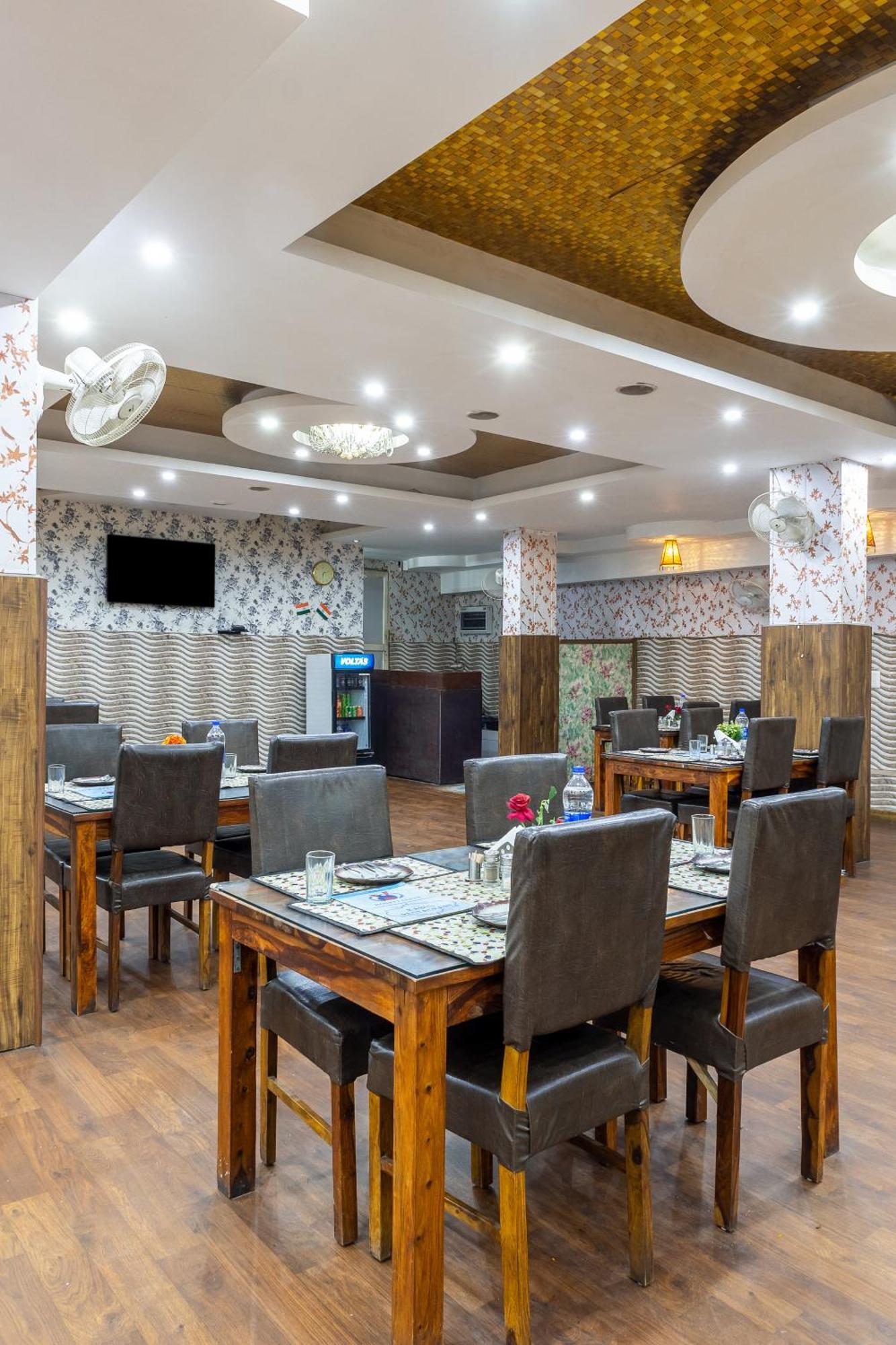 Kabul Hotel By Nexhub Palace - Medanta Gurgaon Exterior photo